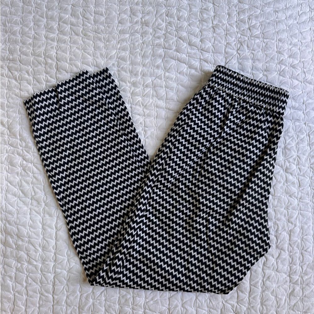 HUGO BOSS Chevron High Waist Trousers Joggers in Black & White